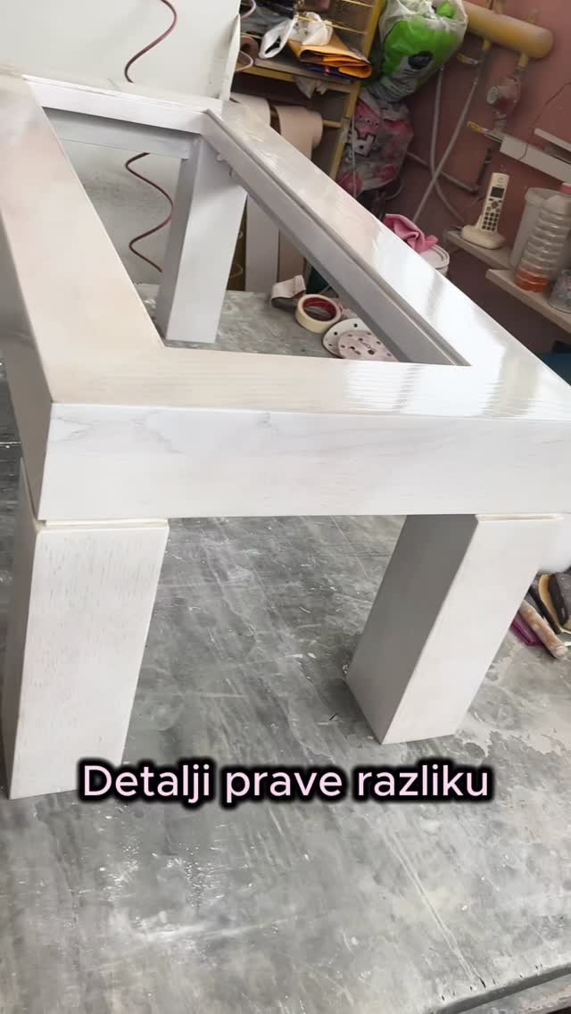 Hrastov sto - beljeni hrast